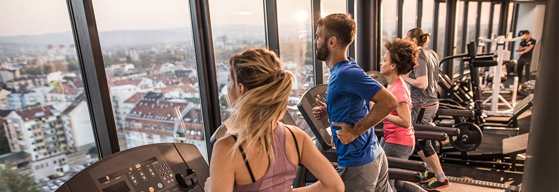 People are running on treadmill